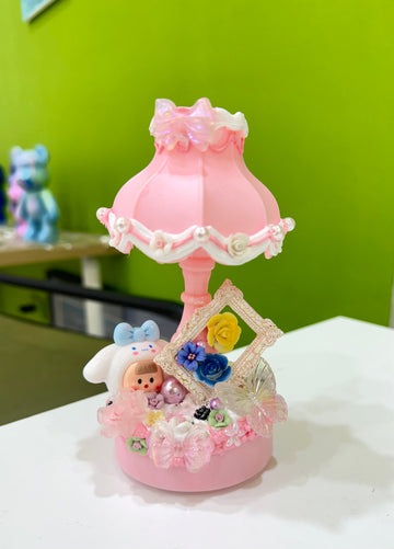 Retro Lamp-Cream Glue