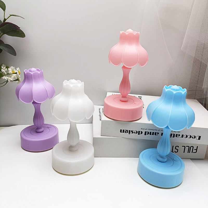 Retro Lamp-Cream Glue